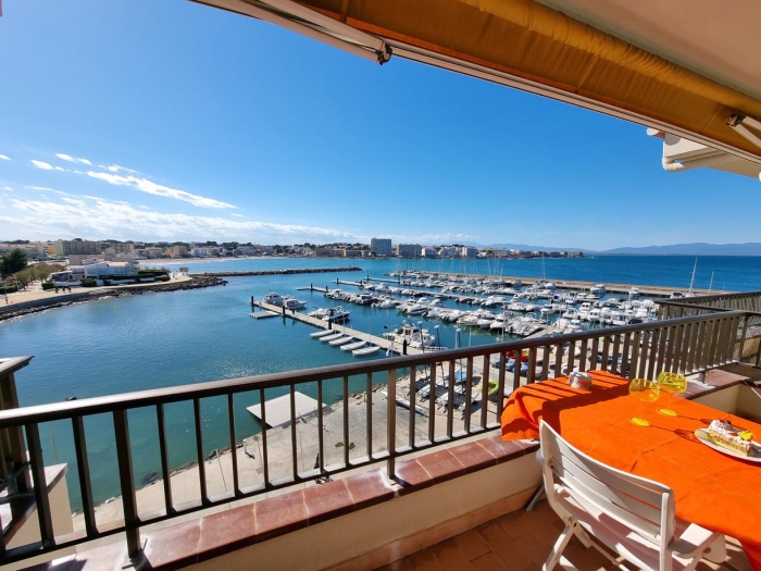 Port Escala PK42